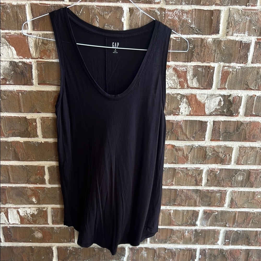 GAP Women's Black Sleeveless Top